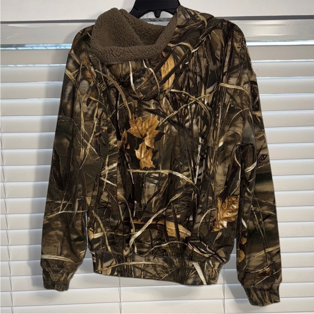 RedHead Realtree Camo Sherpa-Lined Hoodie Jacket in Brown/Green